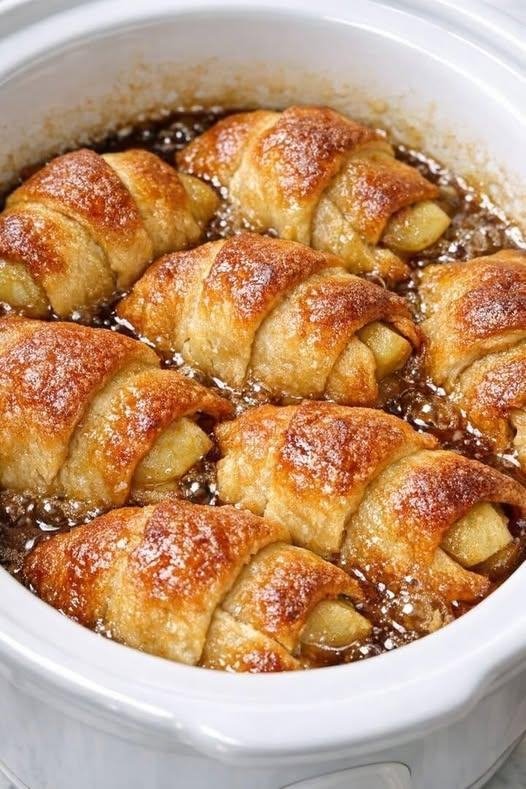 Slow Cooker 4-Ingredient Apple Dumplings