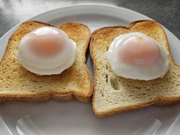Easy Air Fryer Poached Eggs 🍳