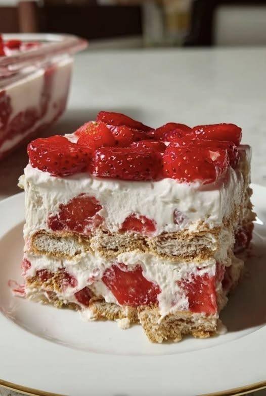 Strawberry Cream Cheese Icebox Cake