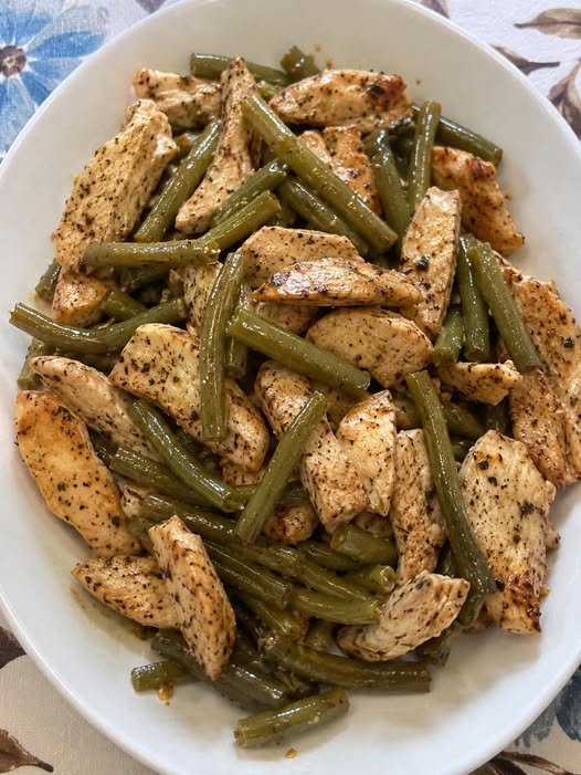 Garlic Chicken and Green Beans