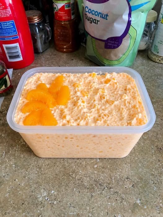 Creamy Mandarin Orange Dessert Salad