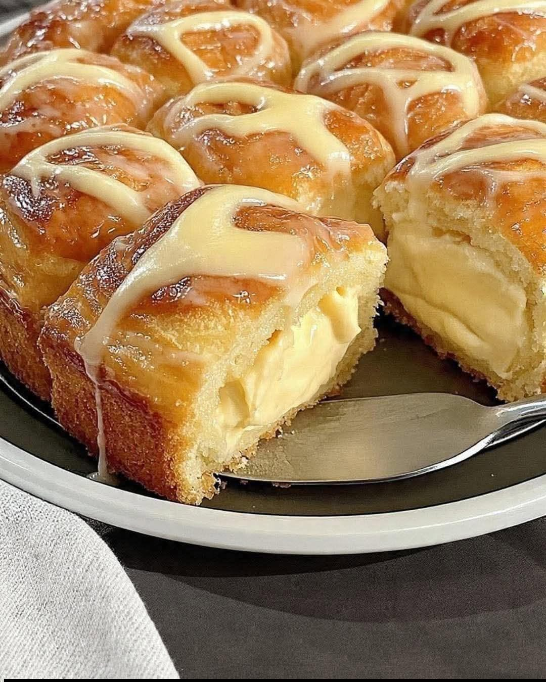 Cream-Filled Buns