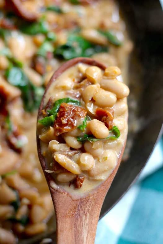 Creamy Tuscan White Bean Skillet