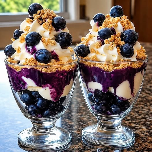 No-Bake Blueberry Cheesecake Parfait