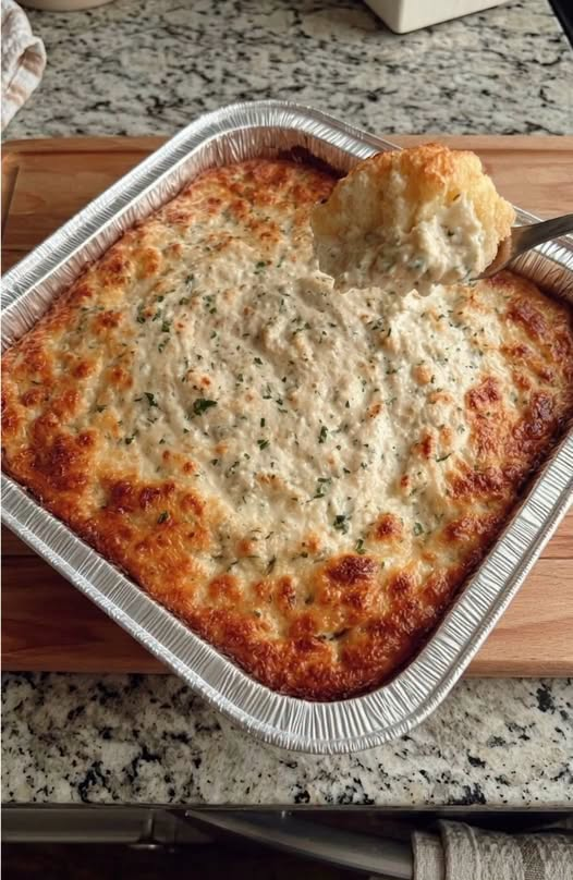 Cheesy Garlic Herb Dip