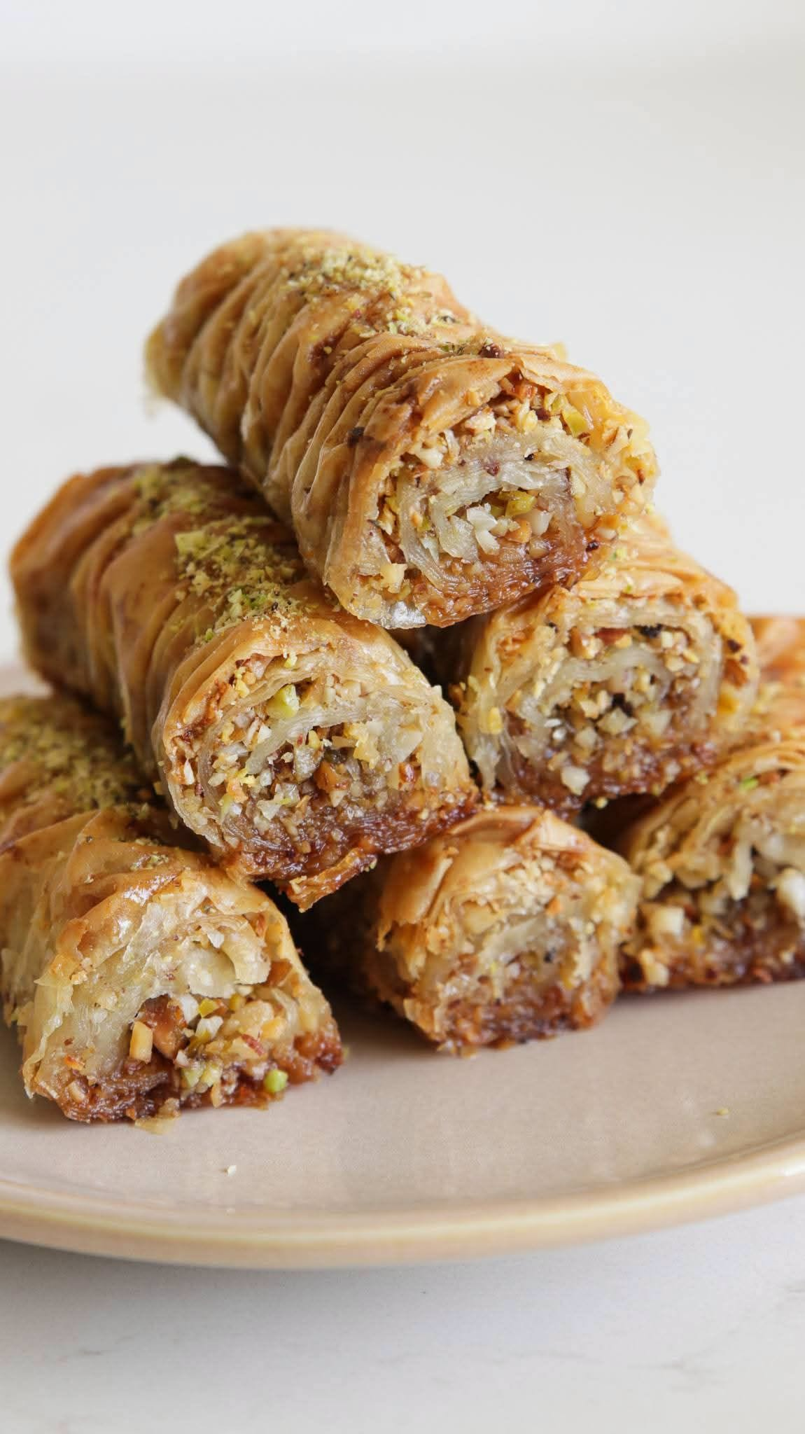 Turkish Baklava Rolls / Sarma Baklava