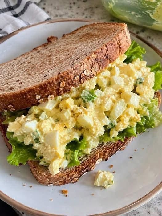 Creamy Egg Salad Sandwich